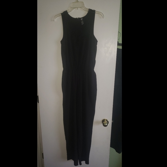 Romper - Picture 1 of 4